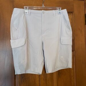 Savane Men's Light Cream Cargo Shorts, Velcro Close Leg Pockets, Size‎ 34